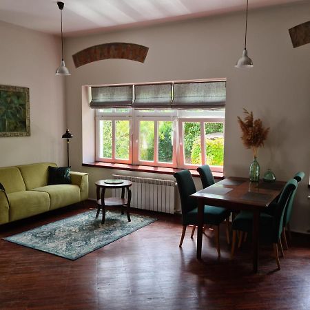 شقة Apartament W Starej Szkole Srebrna Góra المظهر الخارجي الصورة