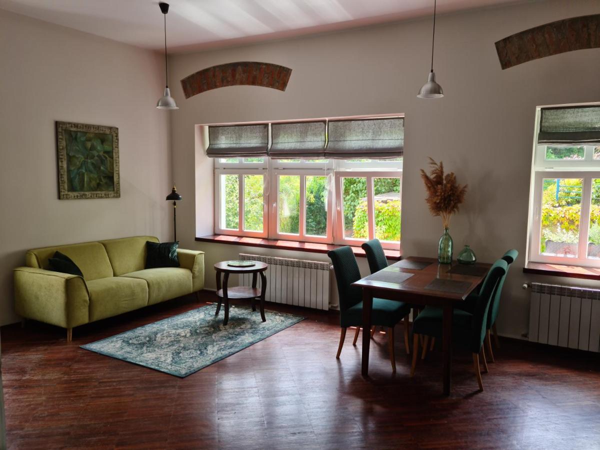 شقة Apartament W Starej Szkole Srebrna Góra المظهر الخارجي الصورة