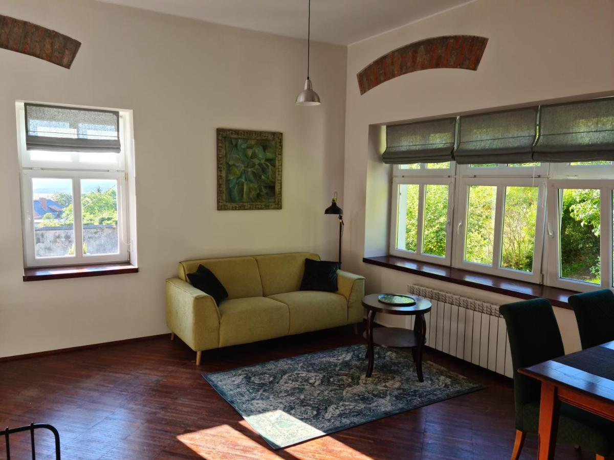 شقة Apartament W Starej Szkole Srebrna Góra المظهر الخارجي الصورة