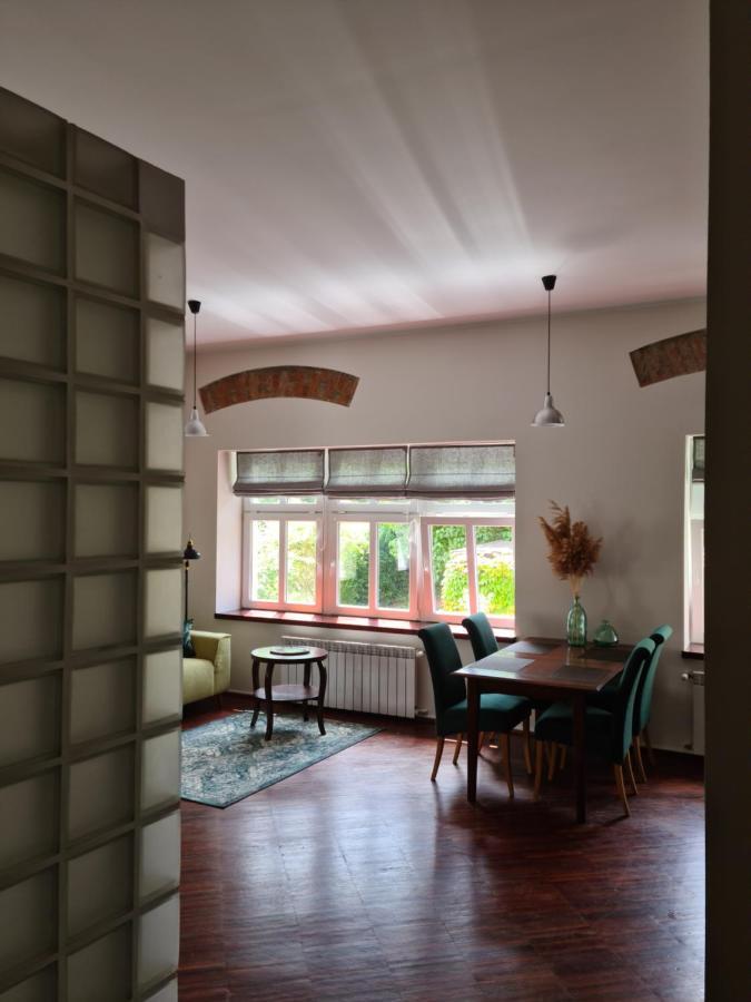 شقة Apartament W Starej Szkole Srebrna Góra المظهر الخارجي الصورة