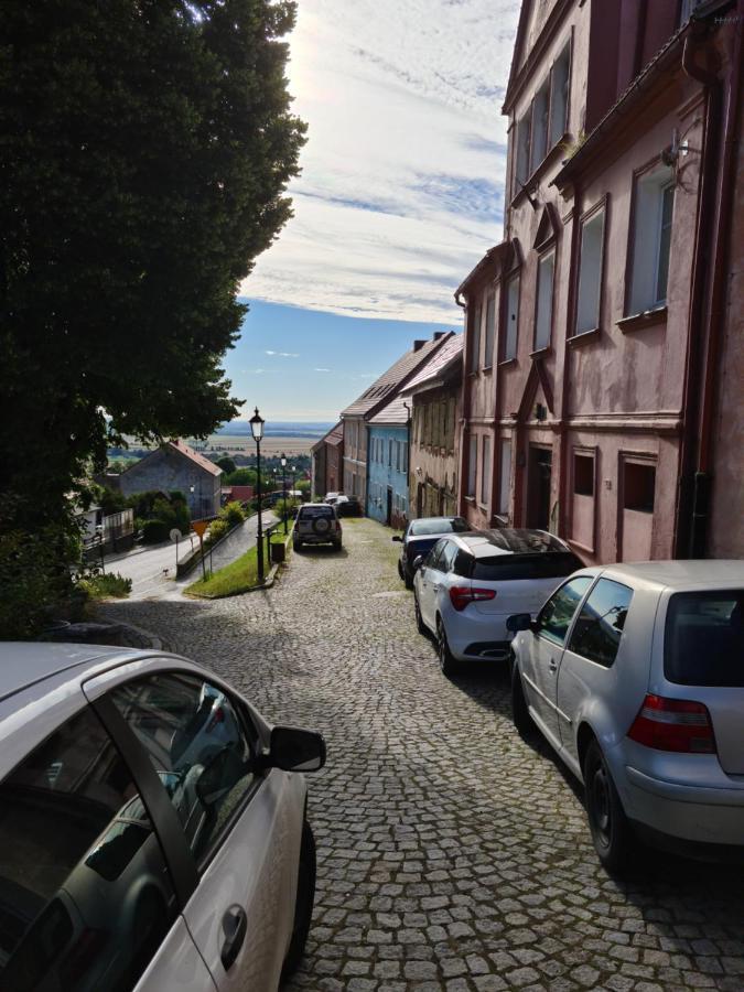 شقة Apartament W Starej Szkole Srebrna Góra المظهر الخارجي الصورة