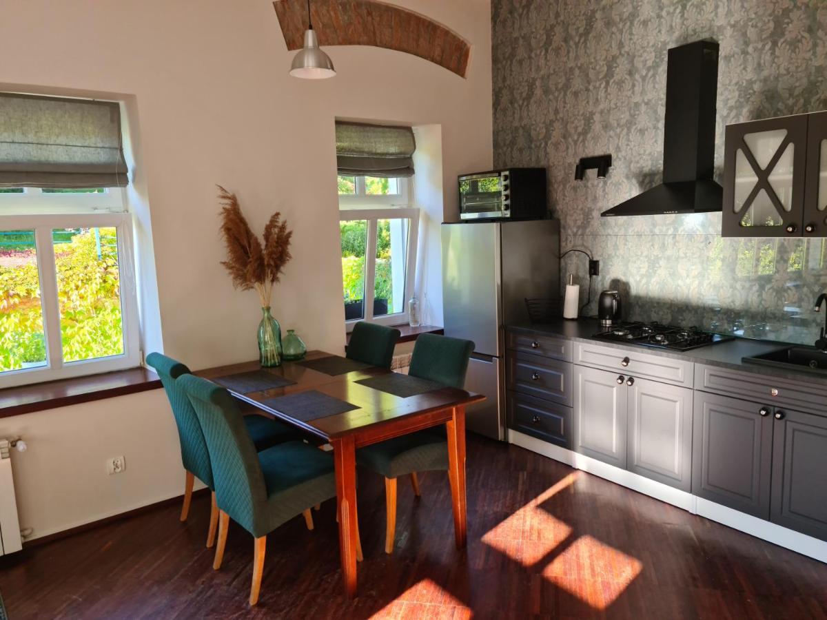 شقة Apartament W Starej Szkole Srebrna Góra المظهر الخارجي الصورة